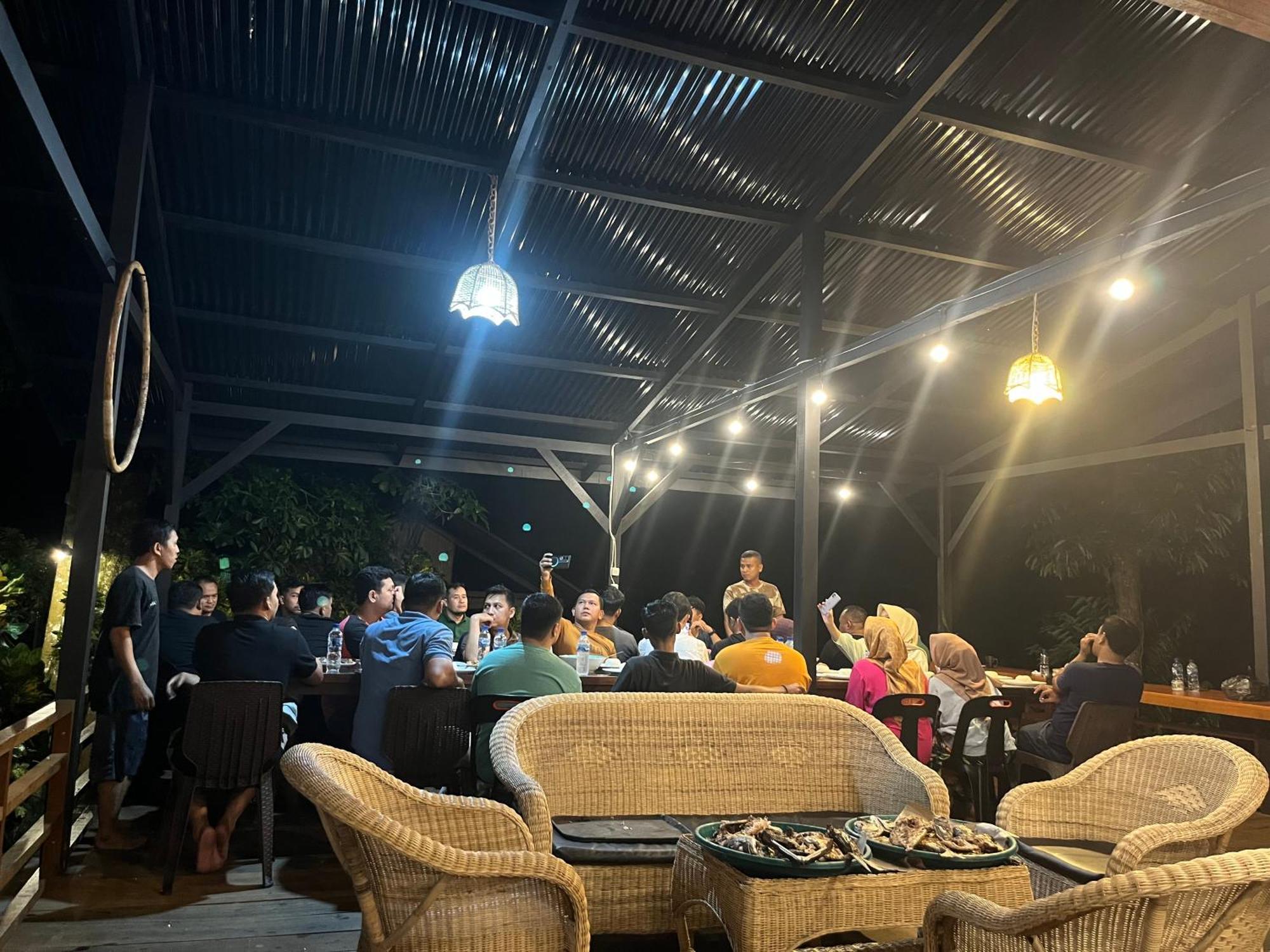 Olala Bungalows And Restaurant Sabang  Buitenkant foto